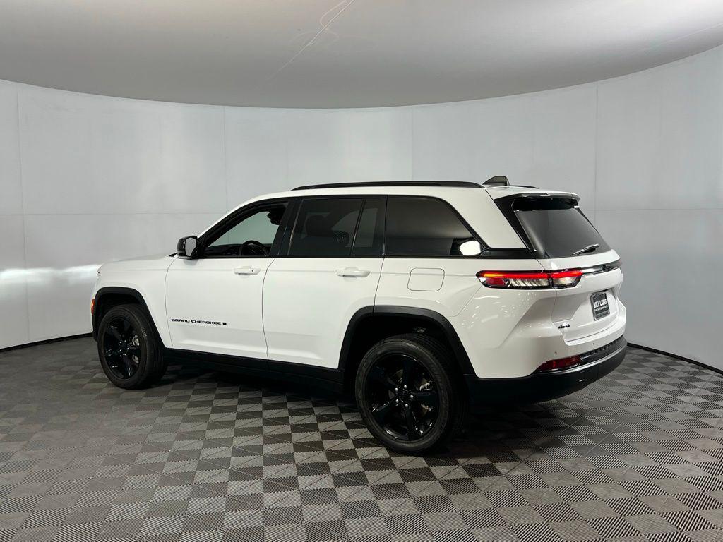used 2023 Jeep Grand Cherokee car, priced at $34,673