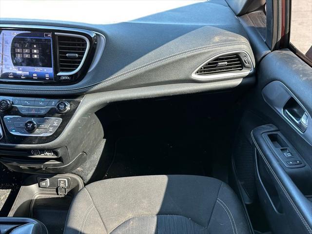 used 2021 Chrysler Pacifica car, priced at $27,000