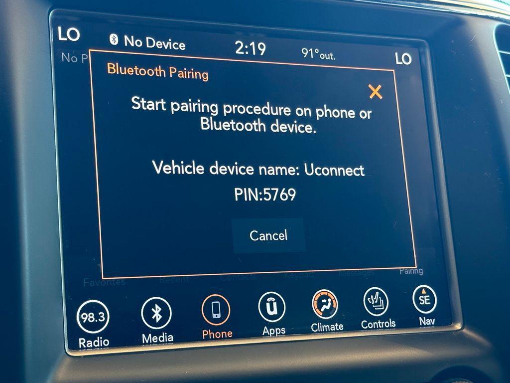 used 2018 Jeep Grand Cherokee car, priced at $15,995