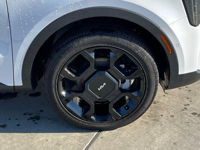 used 2024 Kia Sorento car, priced at $33,975