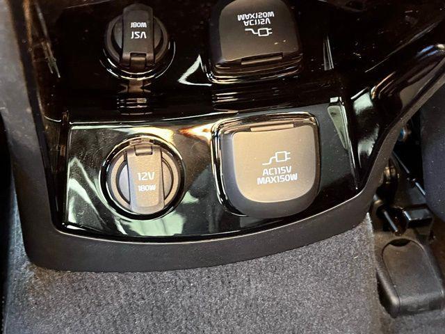 used 2024 Kia Sorento car, priced at $33,975