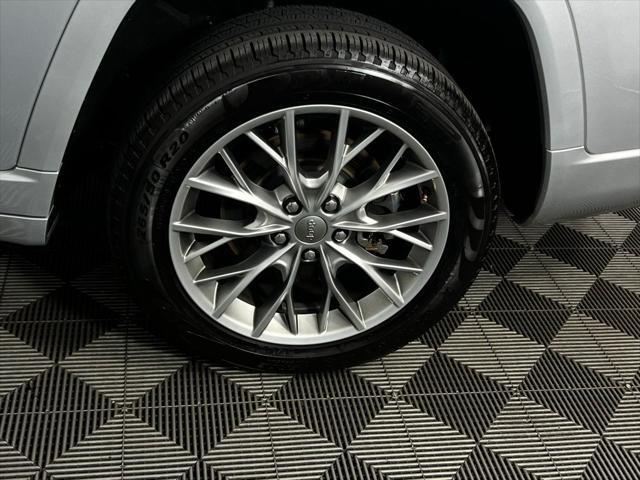 used 2023 Jeep Grand Cherokee L car, priced at $40,975