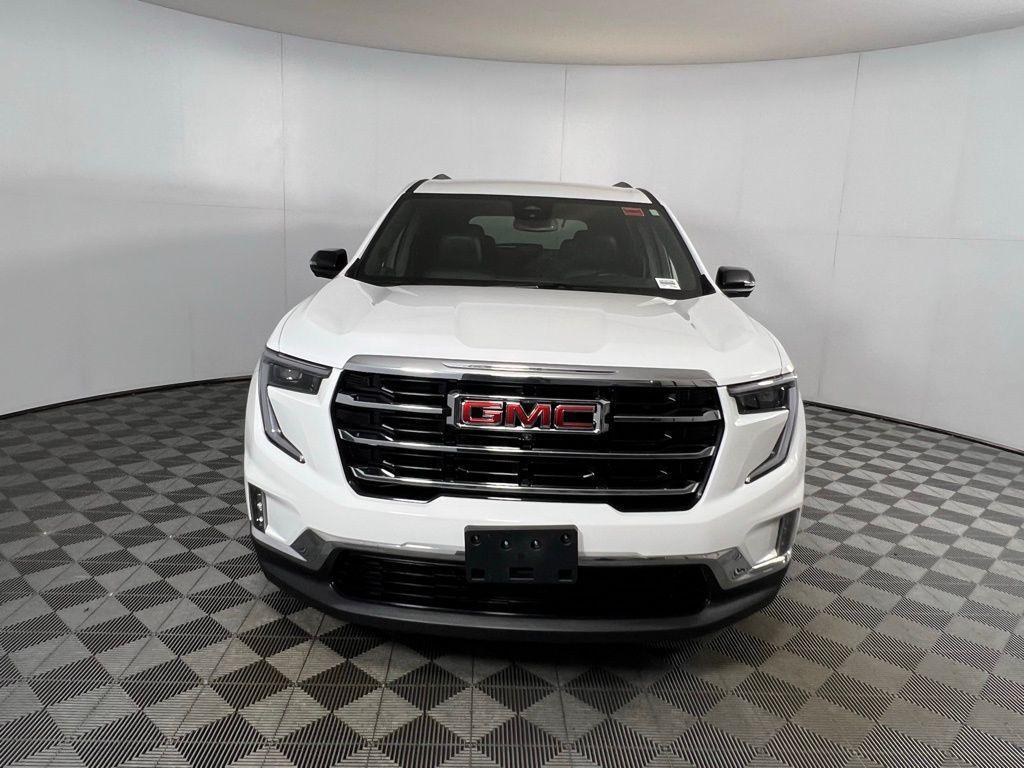 used 2024 GMC Acadia car, priced at $37,673