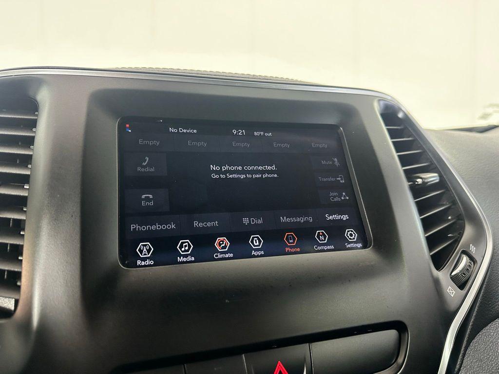 used 2020 Jeep Cherokee car, priced at $14,973