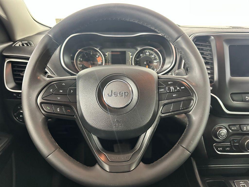 used 2020 Jeep Cherokee car, priced at $14,973
