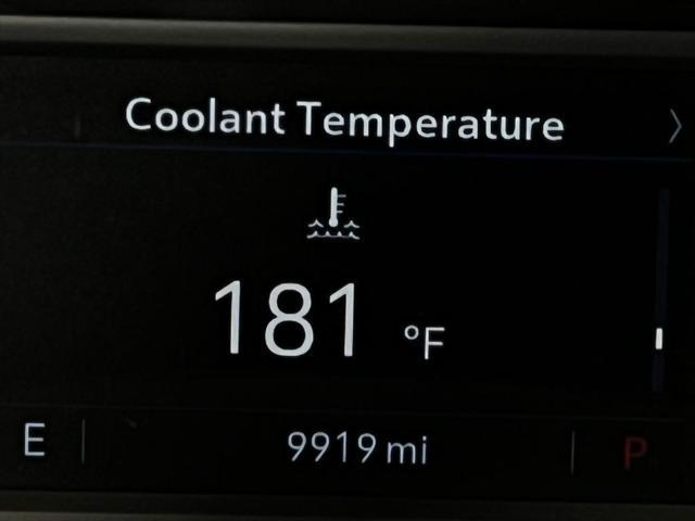 used 2024 Cadillac XT6 car, priced at $46,973