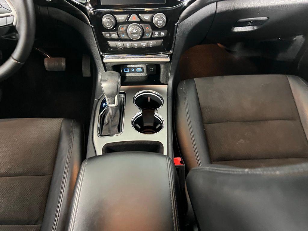 used 2020 Jeep Grand Cherokee car, priced at $22,673