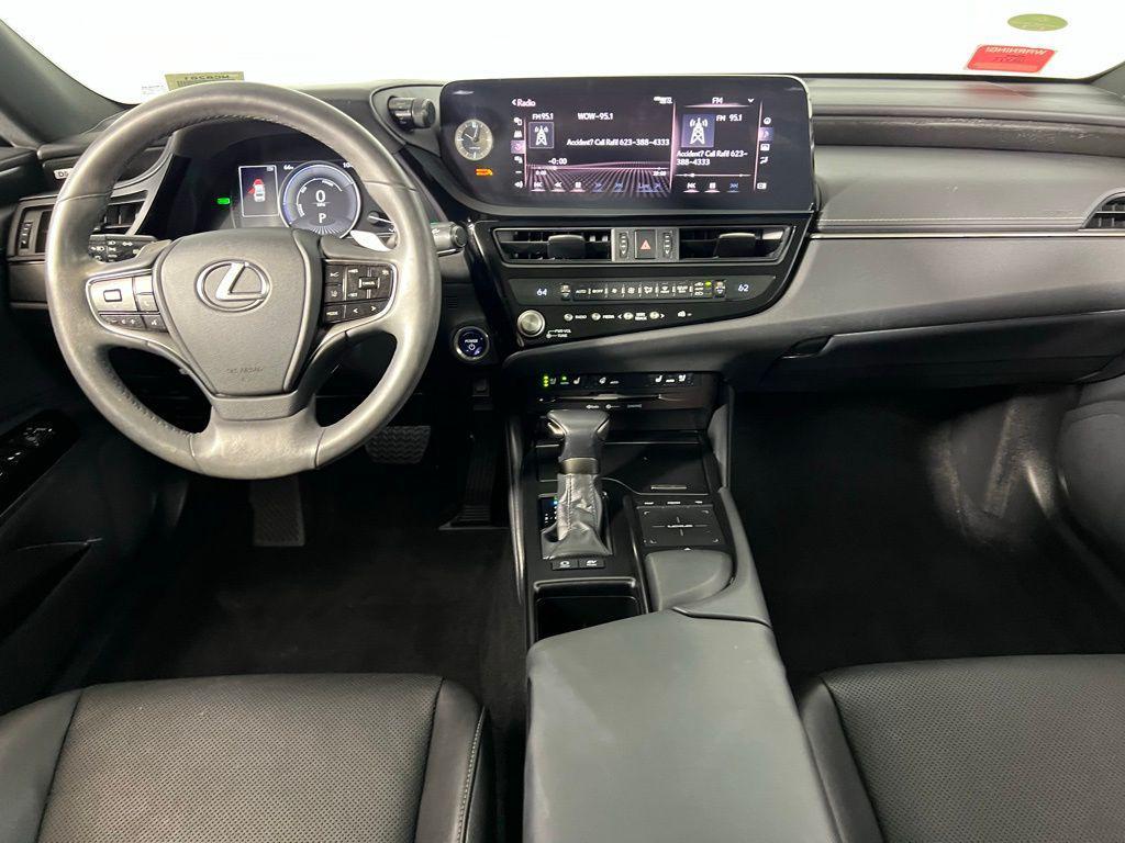 used 2022 Lexus ES 300h car, priced at $36,373