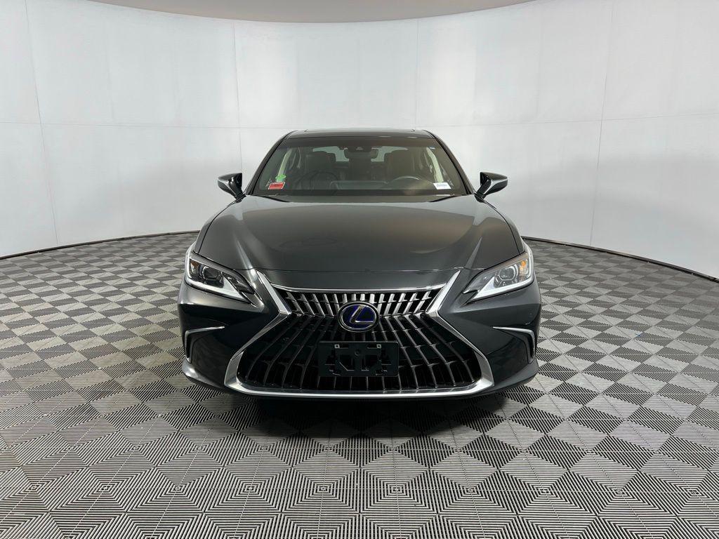 used 2022 Lexus ES 300h car, priced at $36,373