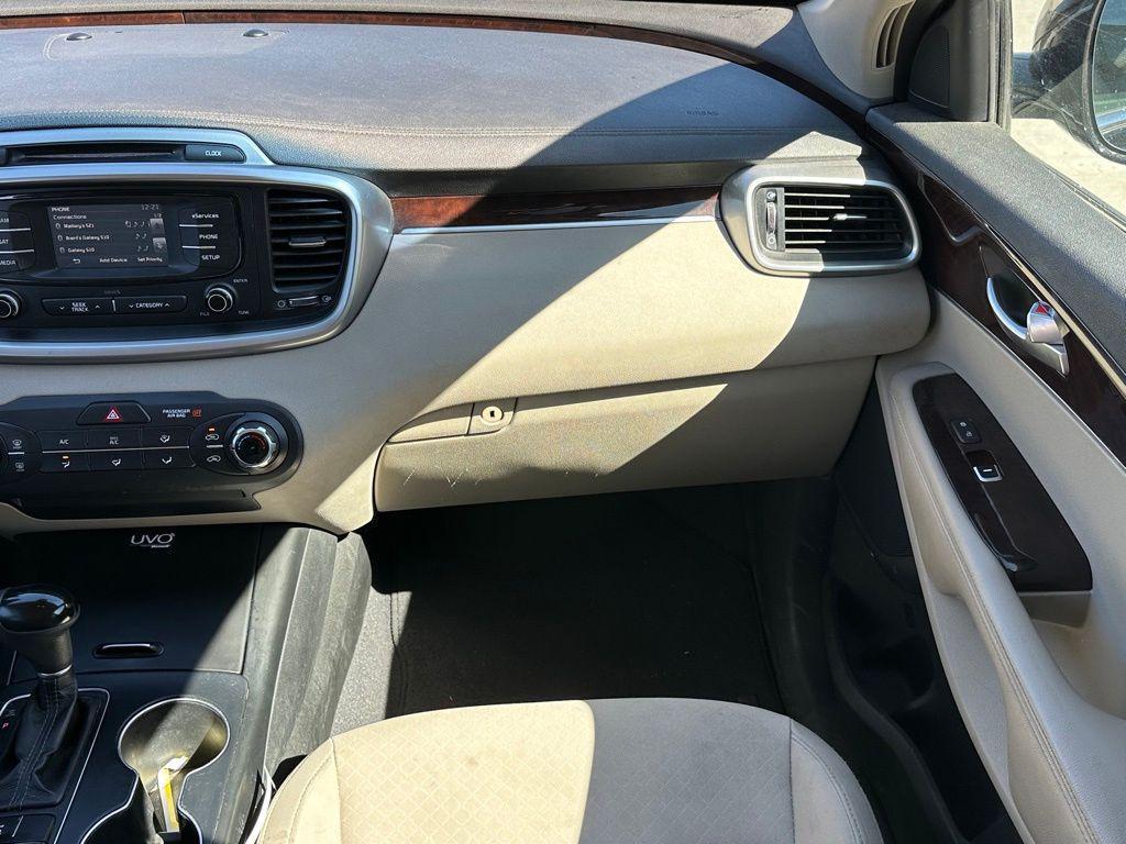 used 2016 Kia Sorento car, priced at $9,995