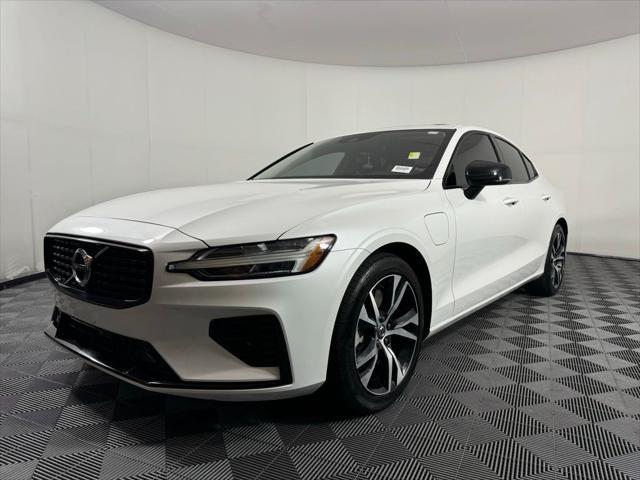 used 2022 Volvo S60 Recharge Plug-In Hybrid car, priced at $30,000