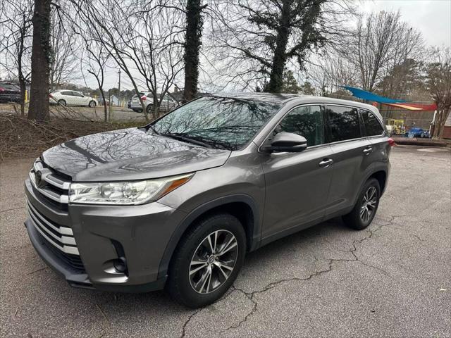 used 2019 Toyota Highlander car, priced at $19,999