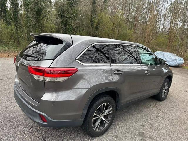 used 2019 Toyota Highlander car, priced at $19,999