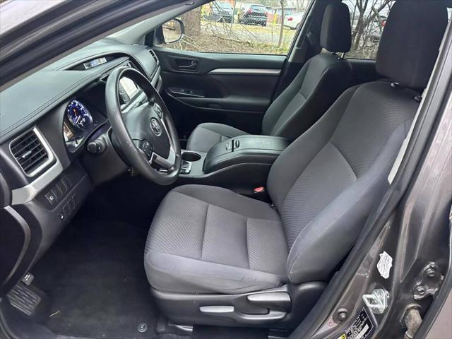 used 2019 Toyota Highlander car, priced at $19,999