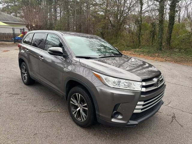 used 2019 Toyota Highlander car, priced at $19,999