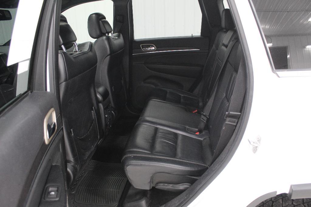 used 2015 Jeep Grand Cherokee car, priced at $14,599