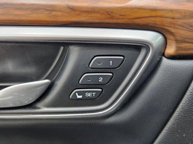 used 2022 Honda CR-V car, priced at $31,900