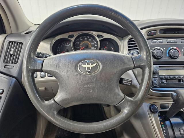 used 2003 Toyota Highlander car, priced at $5,999