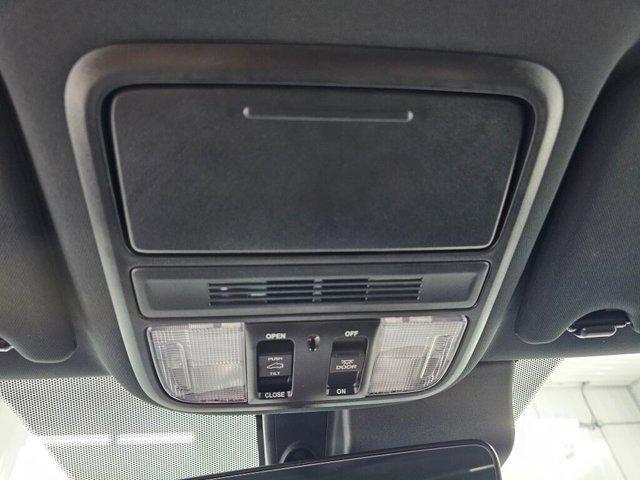 used 2022 Honda Pilot car, priced at $37,500