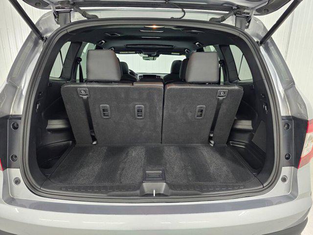 used 2022 Honda Pilot car, priced at $37,500