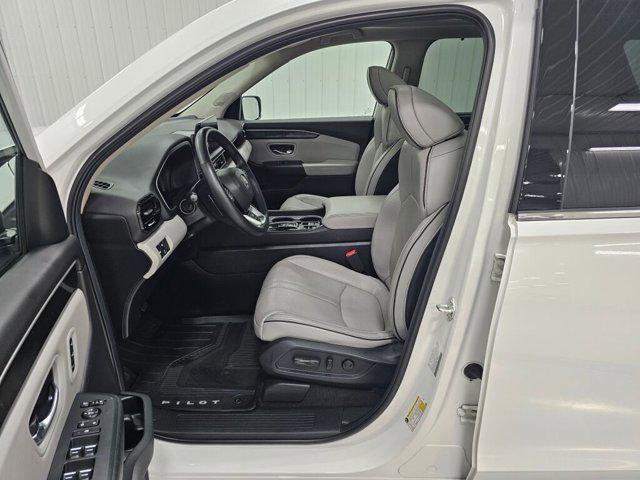 used 2024 Honda Pilot car, priced at $48,999