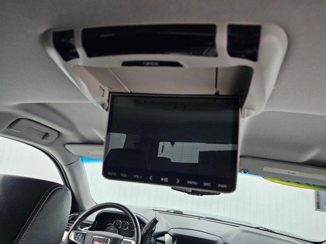 used 2015 GMC Yukon car, priced at $13,999