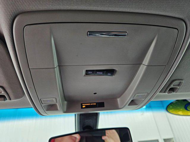 used 2015 GMC Yukon car, priced at $13,999