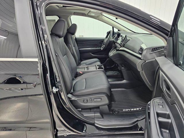 new 2026 Honda Odyssey car, priced at $42,175