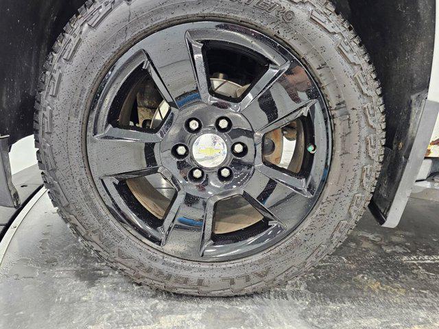 used 2015 Chevrolet Suburban car, priced at $14,250