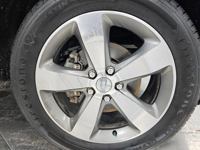 used 2015 Jeep Grand Cherokee car, priced at $12,487