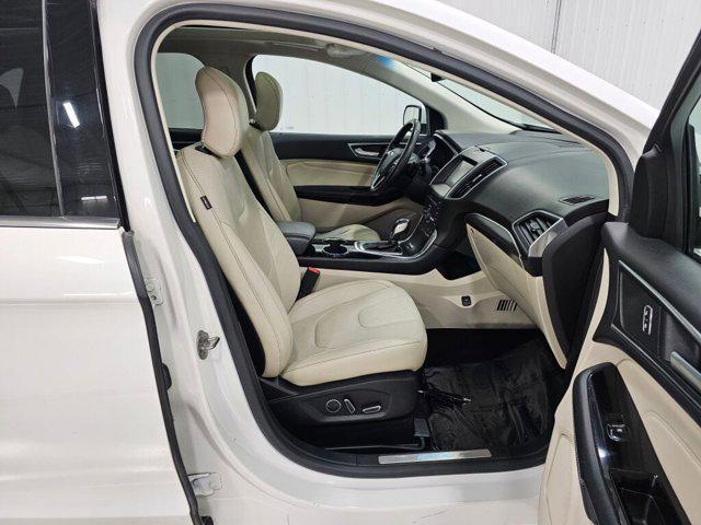 used 2015 Ford Edge car, priced at $9,000