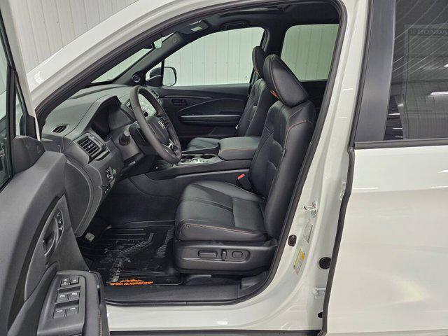 new 2025 Honda Ridgeline car, priced at $45,089