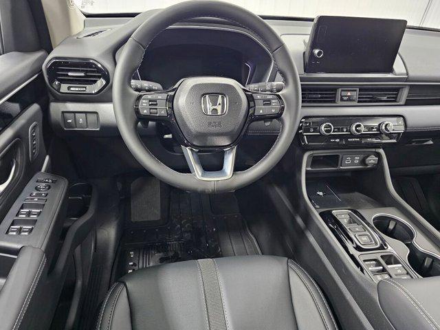 new 2025 Honda Pilot car, priced at $49,264