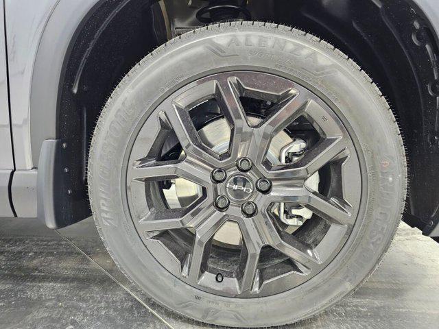 new 2025 Honda Pilot car, priced at $49,264