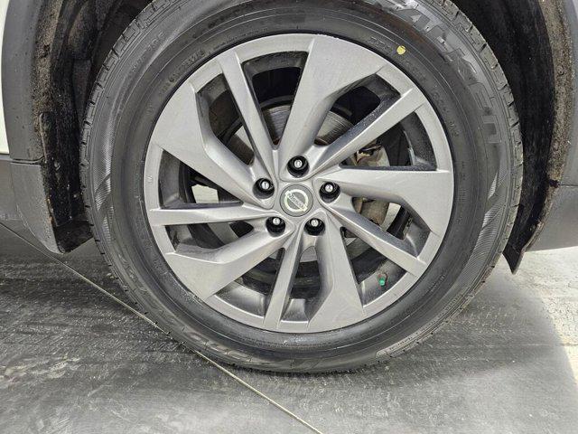 used 2016 Nissan Rogue car, priced at $9,999