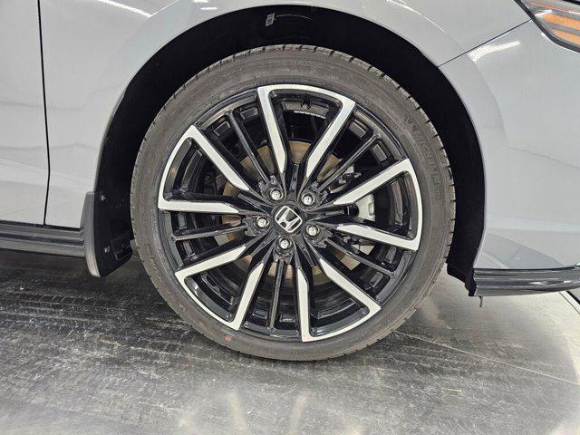 new 2025 Honda Accord Hybrid car, priced at $37,154