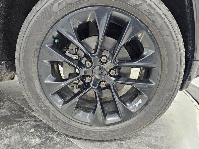 used 2020 Jeep Grand Cherokee car, priced at $22,500