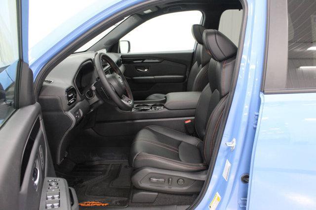 new 2025 Honda Pilot car, priced at $48,850