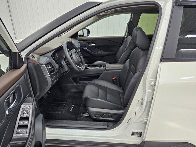 used 2023 Nissan Rogue car, priced at $26,999