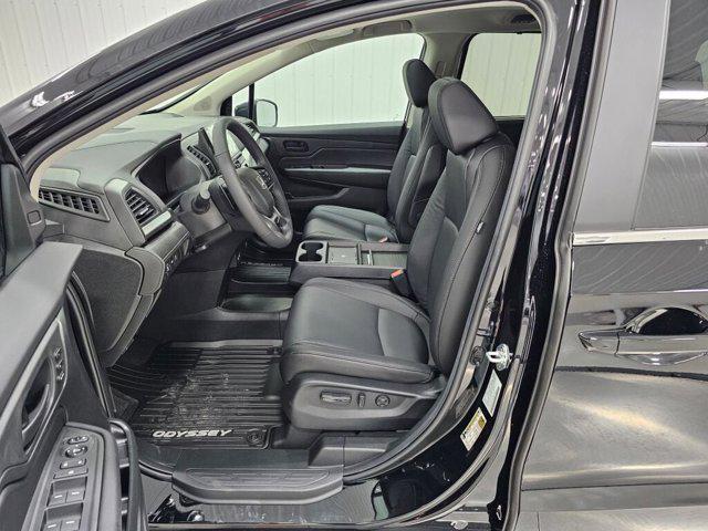 new 2026 Honda Odyssey car, priced at $44,290