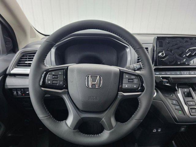 new 2026 Honda Odyssey car, priced at $44,290