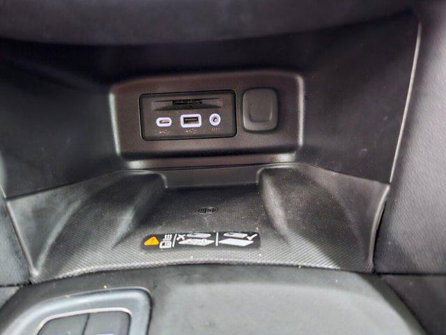 used 2020 Chevrolet Equinox car, priced at $19,455