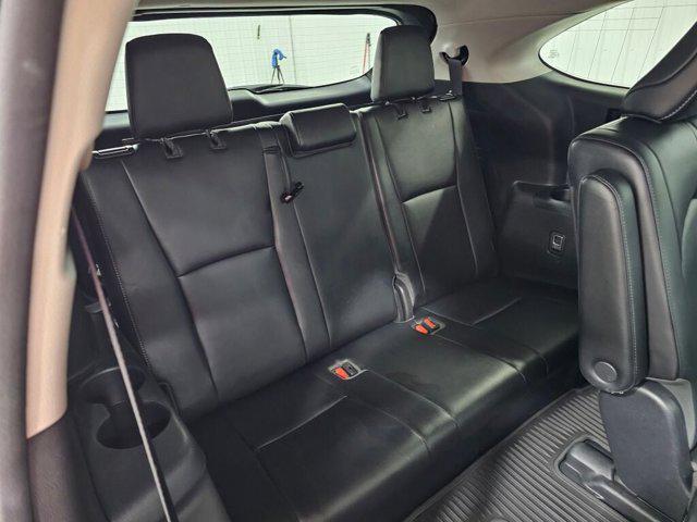 used 2021 Toyota Highlander car, priced at $36,599