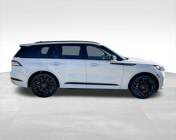 new 2025 Lincoln Aviator car, priced at $80,949