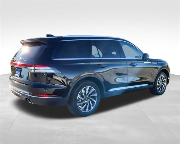 new 2025 Lincoln Aviator car, priced at $63,724