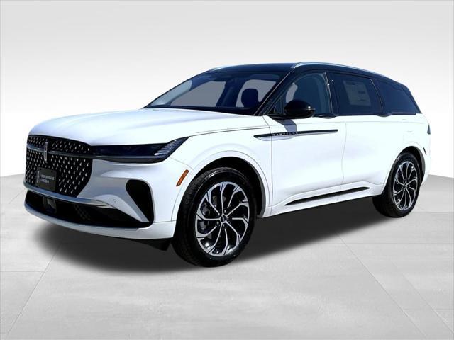 new 2025 Lincoln Nautilus car, priced at $63,754