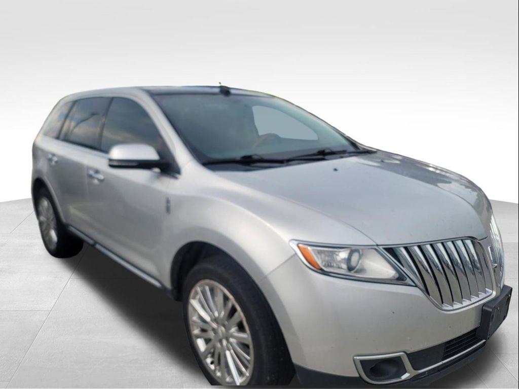 used 2013 Lincoln MKX car, priced at $7,422