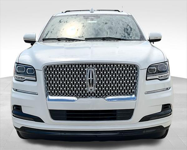 new 2024 Lincoln Navigator car, priced at $100,318