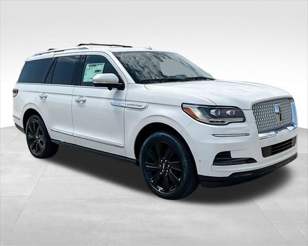 new 2024 Lincoln Navigator car, priced at $100,318