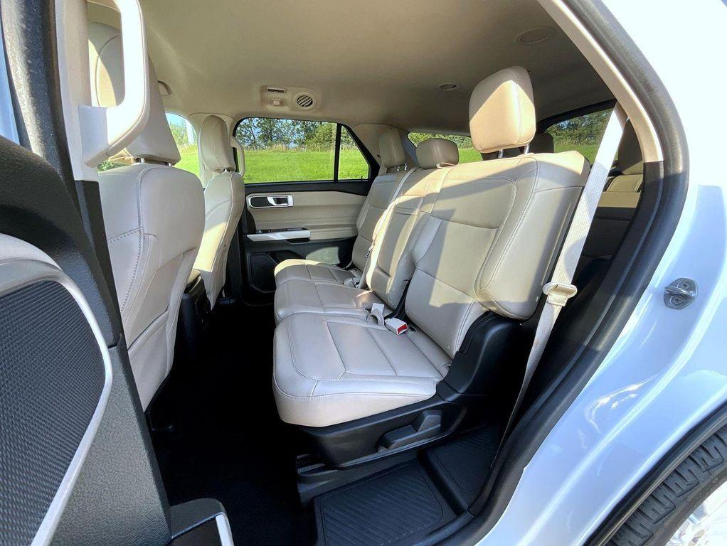 used 2024 Ford Explorer car, priced at $33,989